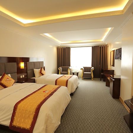 Lao Cai Royal Hotel Εξωτερικό φωτογραφία