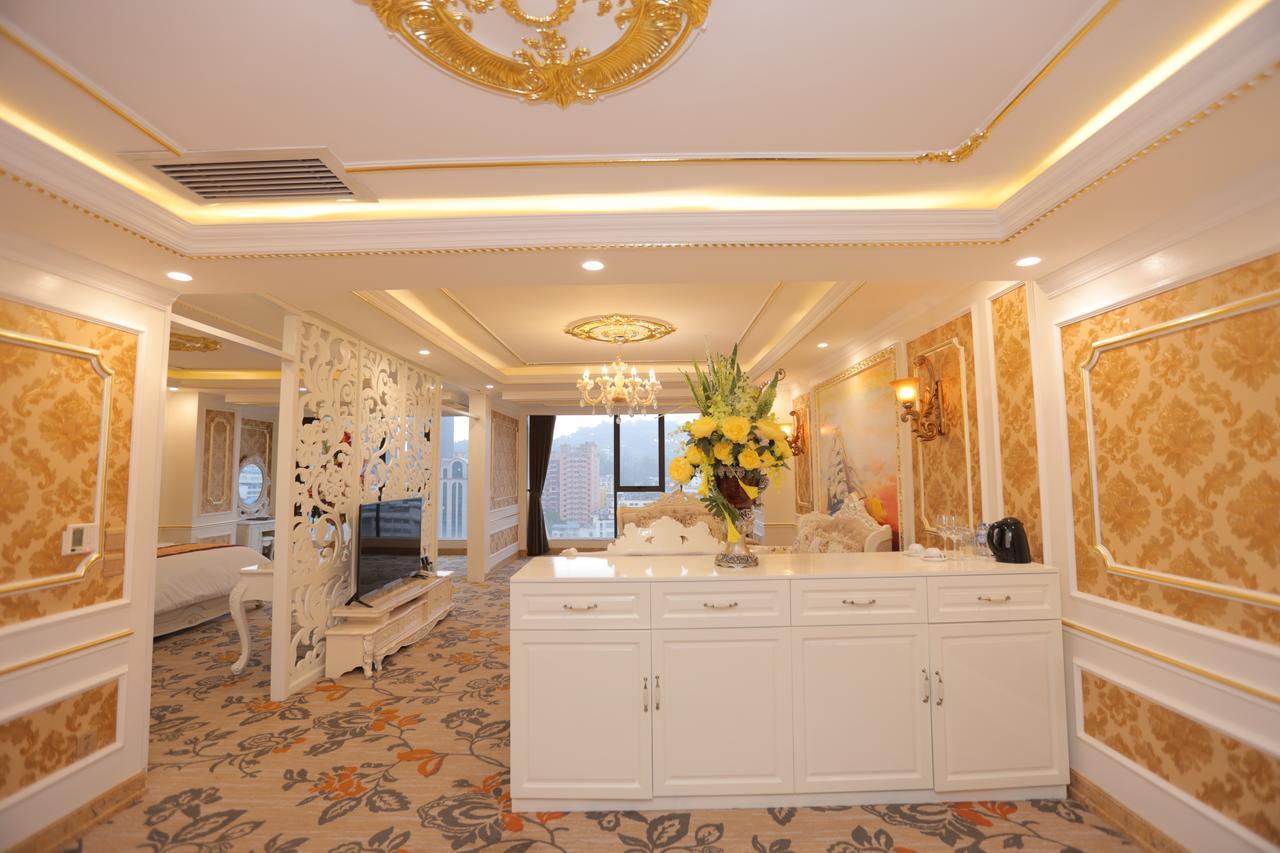 Lao Cai Royal Hotel Εξωτερικό φωτογραφία